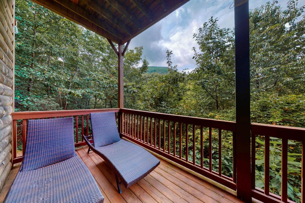 Вилла Red Roof Retreat Кливленд Экстерьер фото